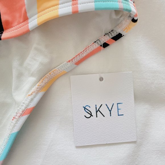 Skye Bikini bottoms women’s bathing suit swimsuit New with tags! - Picture 14 of 16